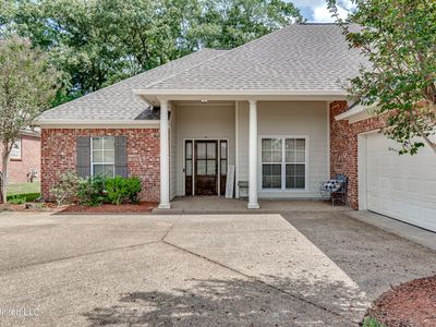 117 Sara Fox Dr