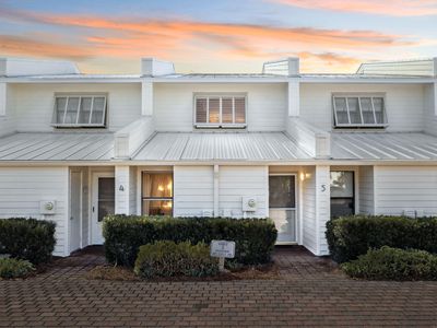 8116 E County Highway 30a #5