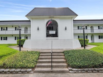 1640 NE 40TH AVENUE #204