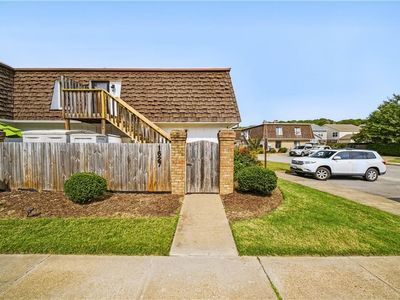 1627 Ocean Bay Dr #2A2