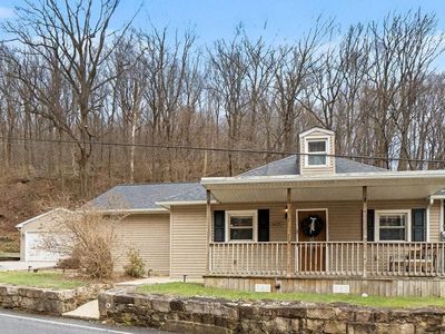 823 Roberts Valley Rd