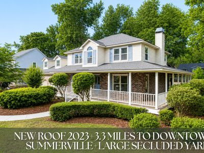 200 Loch Lomond St