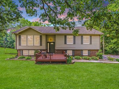 Property at 725 Pennyrile Dr, Madisonville, KY