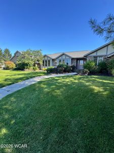 2148 Larkspur Dr