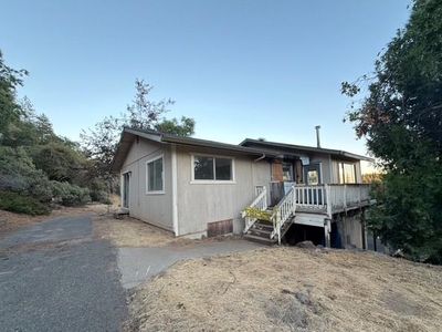 5301 Shooting Star Rd