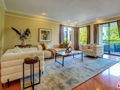 4752 Park Encino Ln Unit 212