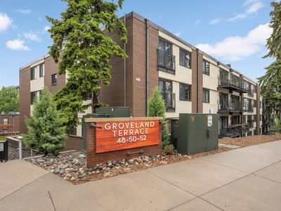 48 Groveland Ter #206B
