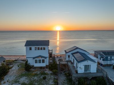 139 Beach Ave