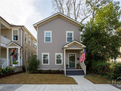 919 E Waldburg Street