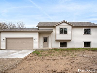 14123 Beardslee St NE