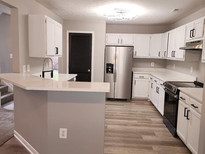 47912 Piney Orchard St