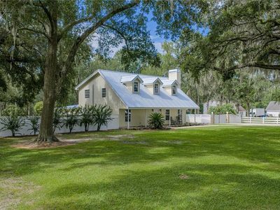 3501 E TRAPNELL ROAD