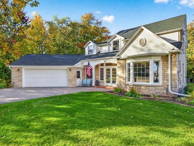 471 Holland Ct