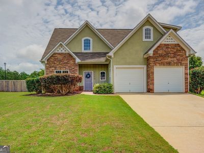 9028 Aldbury Dr