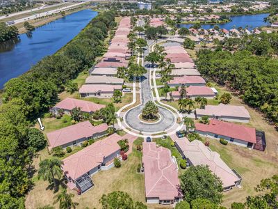 606 SW Treasure Cove