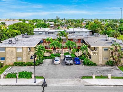 305 E Ocean Avenue #103