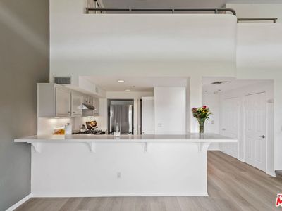 13200 Pacific Promenade APT 438