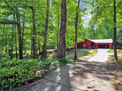 2638 Indian Hill Rd