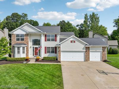 Property at 11257 Anya Dr, Hartland, MI