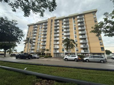 2020 NE 135th St APT 503