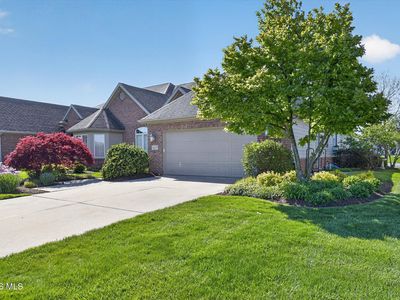9209 Summer Song Ln
