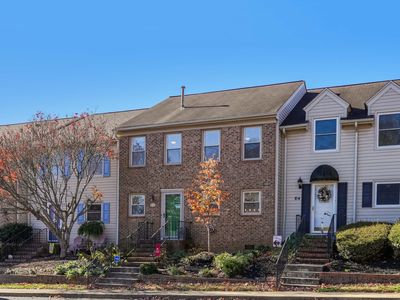 2202 Huntington Rd UNIT E3