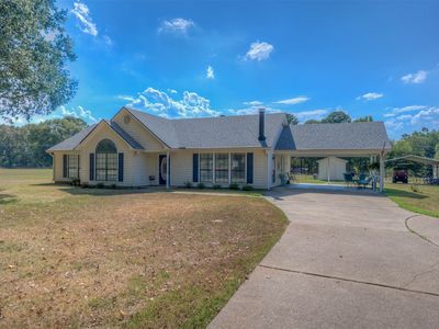 8835 Sebastian Rd