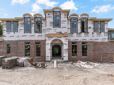 1218 W 108th St S