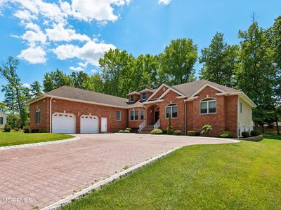 3 Kristin Court