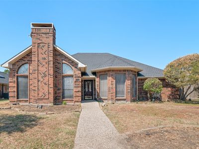 Property at 2703 Devonshire Dr, Carrollton, TX