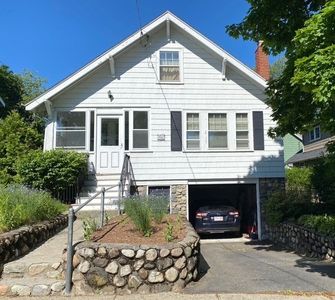 86 Highview Ave
