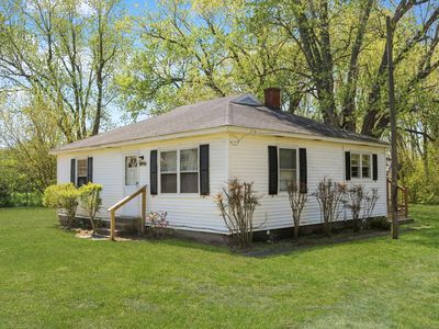 22622 Lee Mont Rd