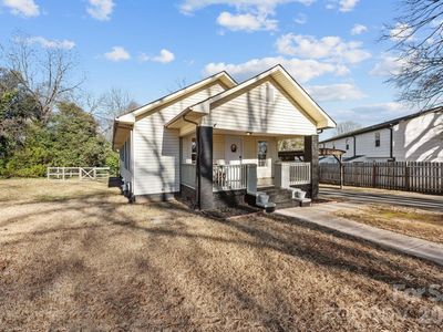 145 Saint Charles Ave NE