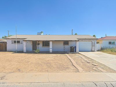 2809 W EL CAMINITO Drive