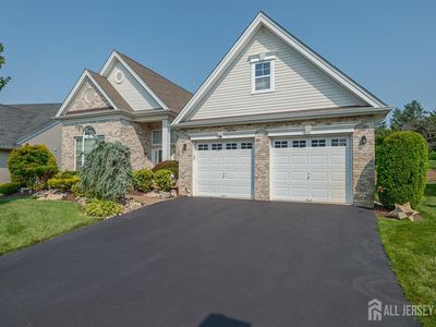 19 Troon Ct