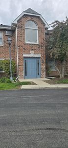 1347 Cunat Ct APT 2D