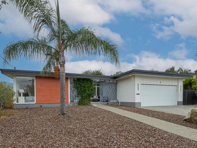 3 Renata Court