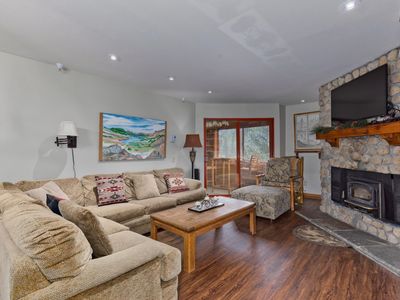 865 Majestic Pines Dr #125