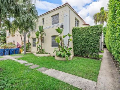 1535 Meridian Ave APT 2