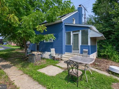 429 N Pleasant Ave
