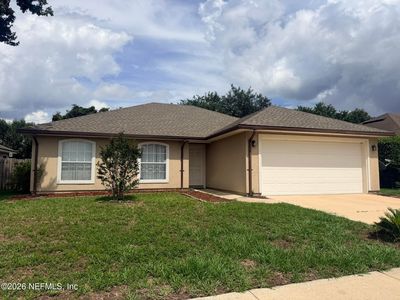 6423 CRIMSON LEAF Lane