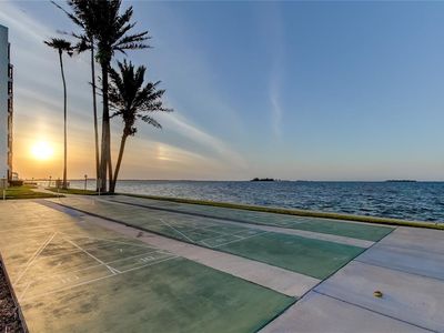 300 Woodette Dr APT 402B