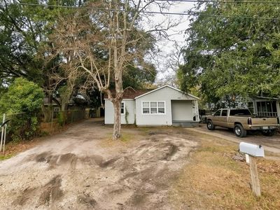 Property at 1703 11th St, Pascagoula, MS