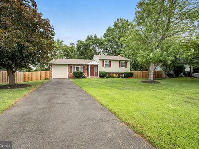 9253 Bayberry Ave