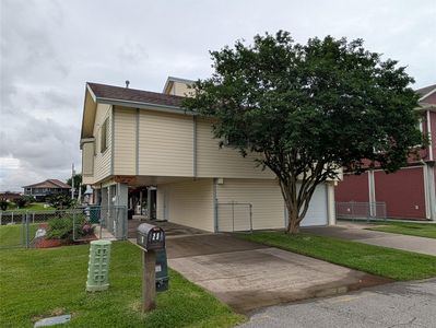 25 N Flamingo St