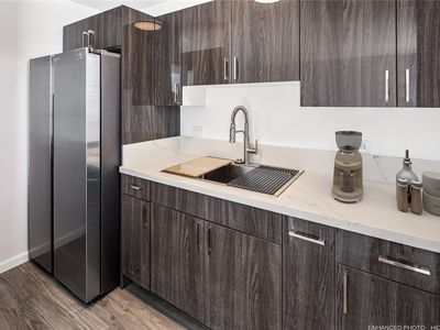 1077 Ala Napunani St APT 401
