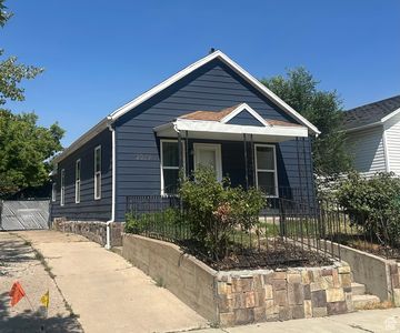 2019 Adams Ave