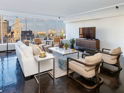 870 United Nations Plz #23/24C