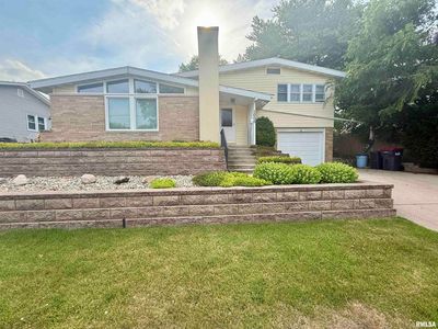 1005 Edison Ct