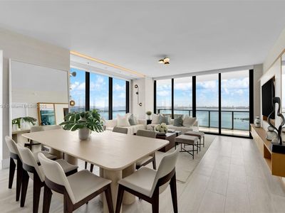 788 NE 23rd St UNIT 2202